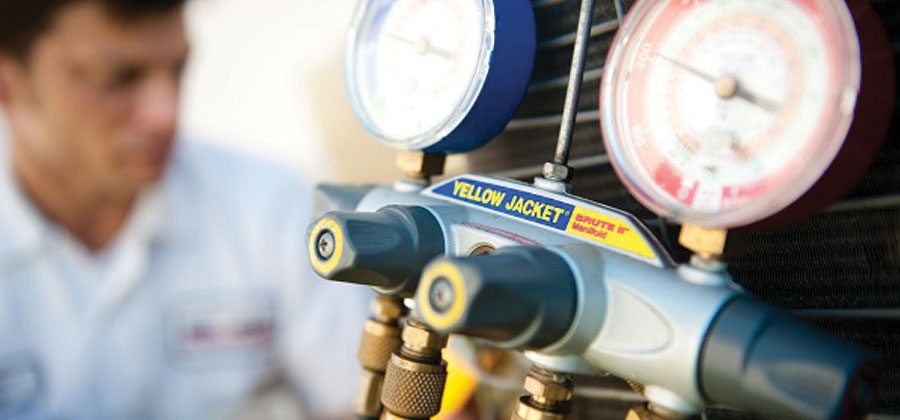 Air conditioning repair pressure gauges